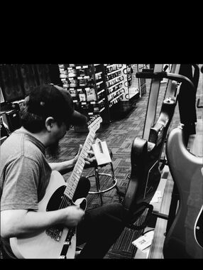 Meet your Posher, Dimingo